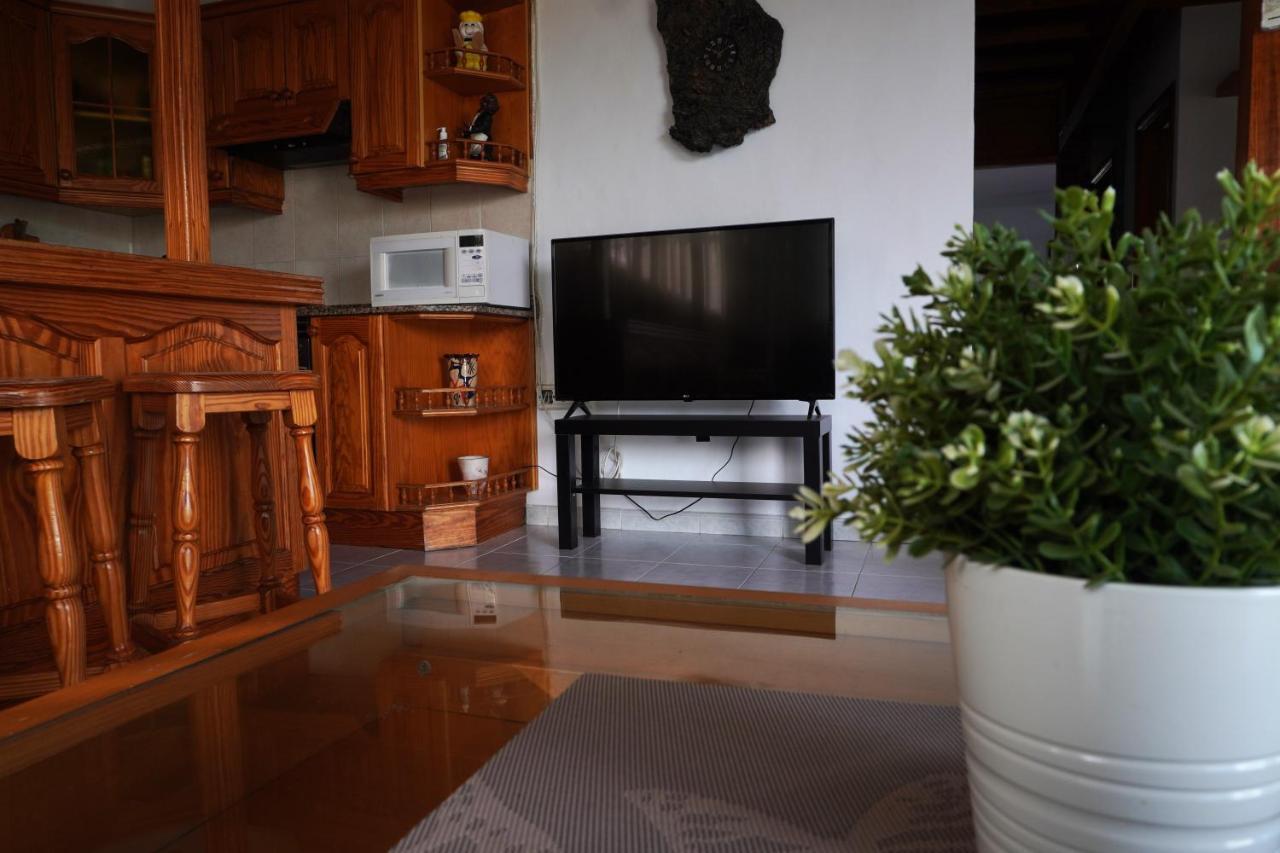 Apartamento Costa, Cerca De La Playa Y Comercios. Коста-Тегисе Экстерьер фото